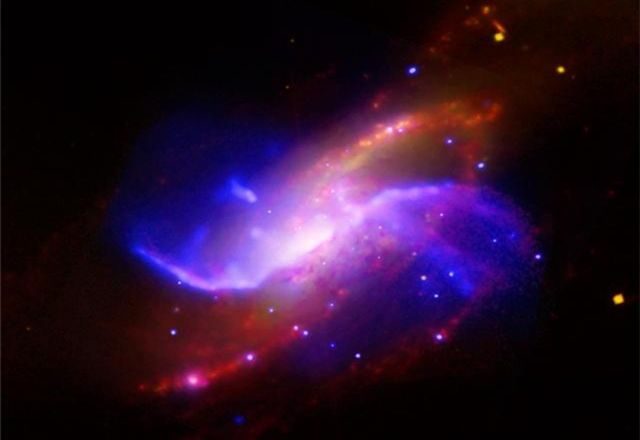 v-nashey-galaktike-nashli-temnuyu-materiyu-2206022